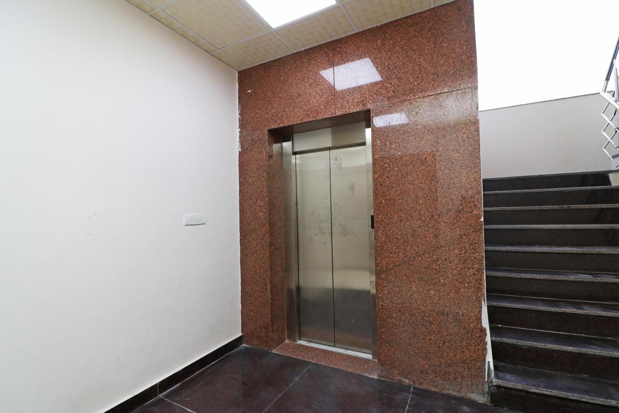 Hotel O The Grand Palace Ghaziabad Exterior photo
